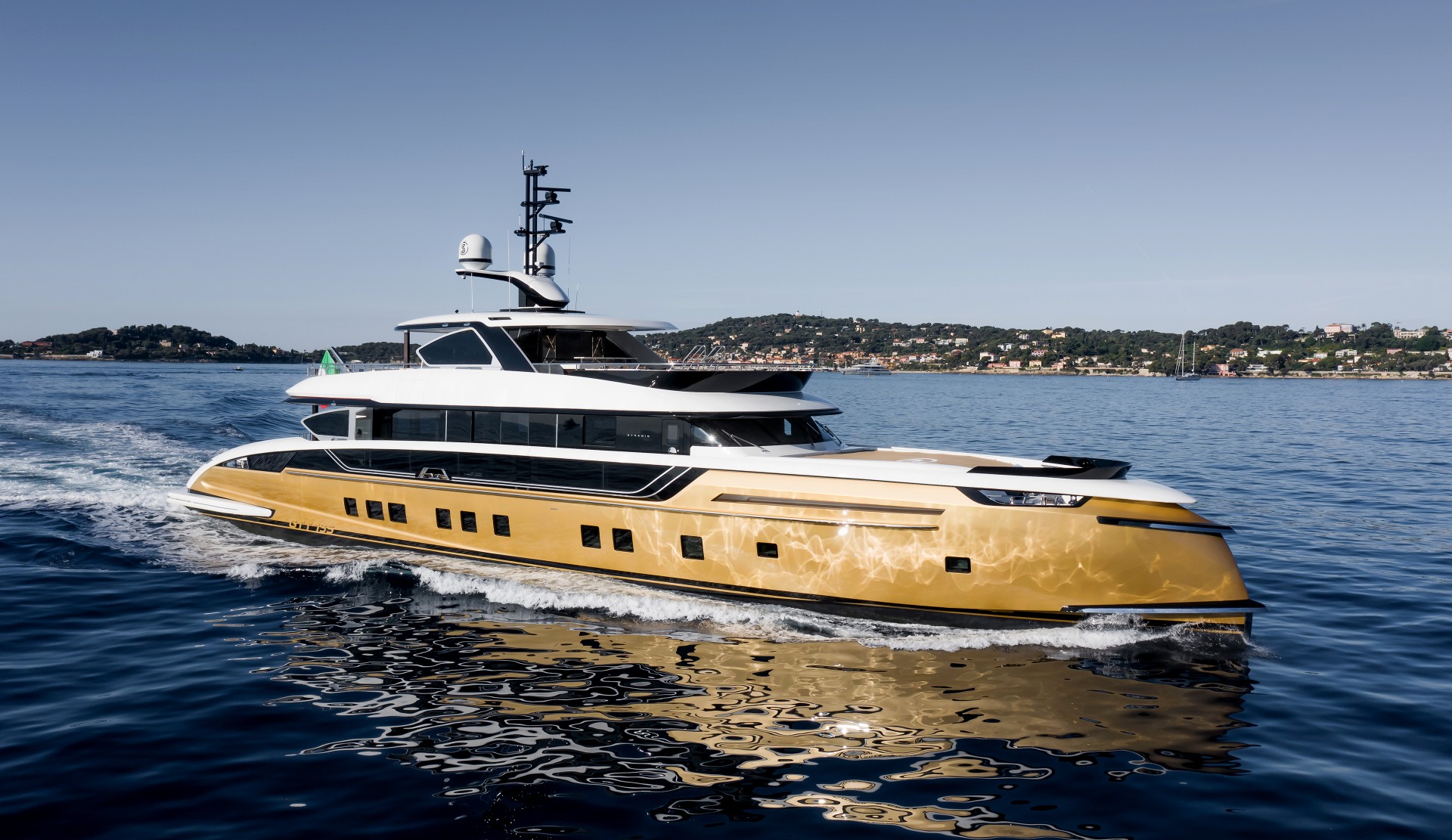 Dynamiq Jetsetter yacht in Portofino
